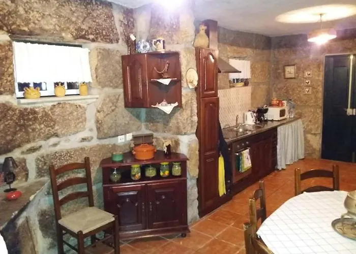 Landsted Casa Do Forno Da Aldeia - Serra Da Estrela *